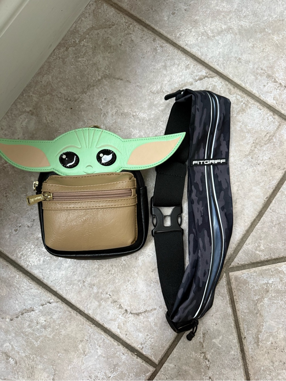 Loungefly baby Yoda Grogu wristlet mini bag yoga belt